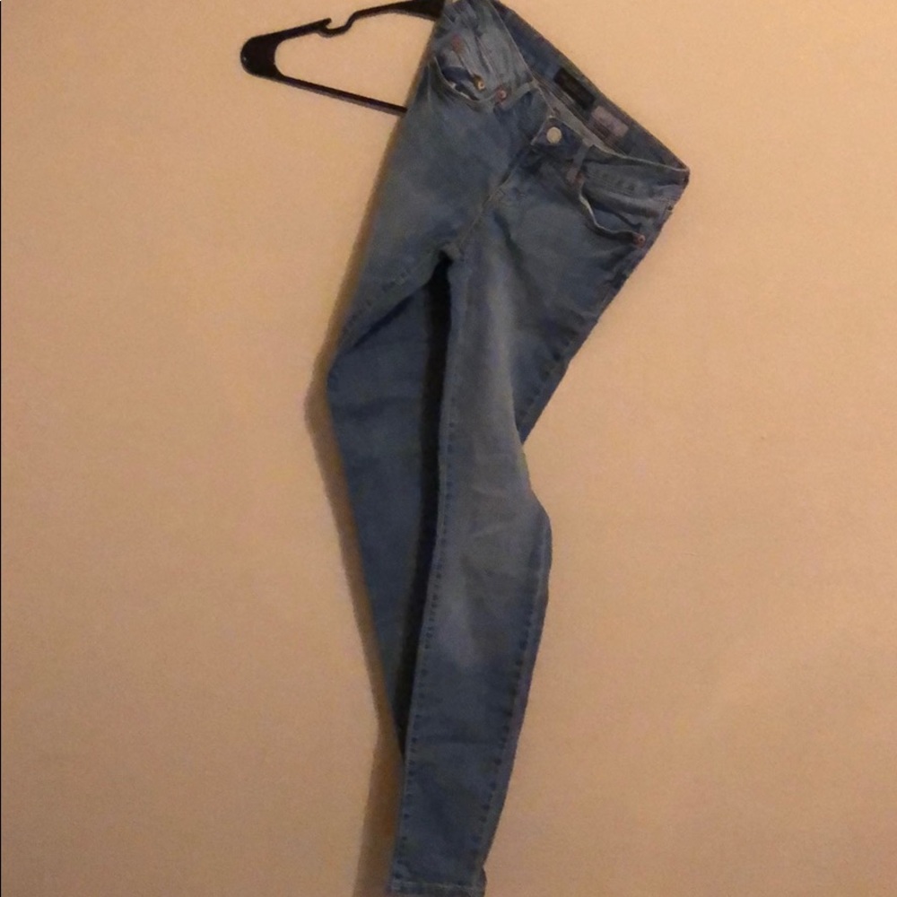 Skinny jeans